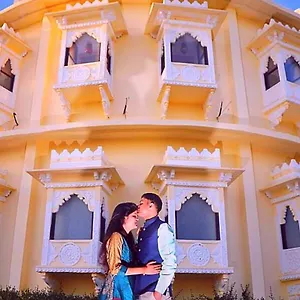 https://rasik-priya-resort.udaipurhotels.org